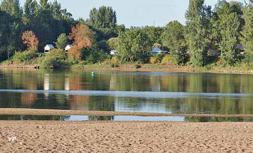 Camping Au Bord de Loire