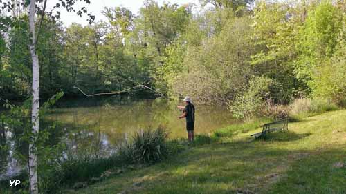 Camping Vert Bord'Eau