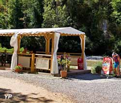 Camping La Blaquière - snack-bar