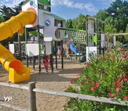 Camping Club Les Brunelles