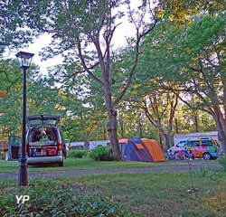 Camping Montmaurin