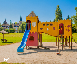 Camping Château de Fonrives