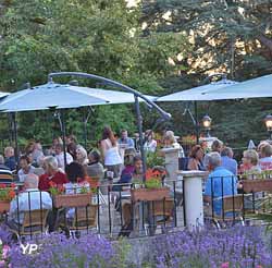 Château de Lacomté Country Club