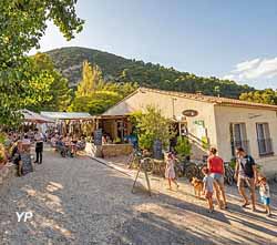 Camping Les Terrasses Proven&ccedil;ales