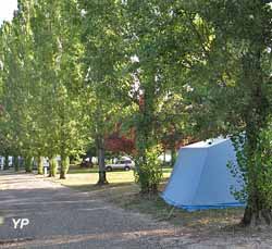 Camping de l'Etang Titard
